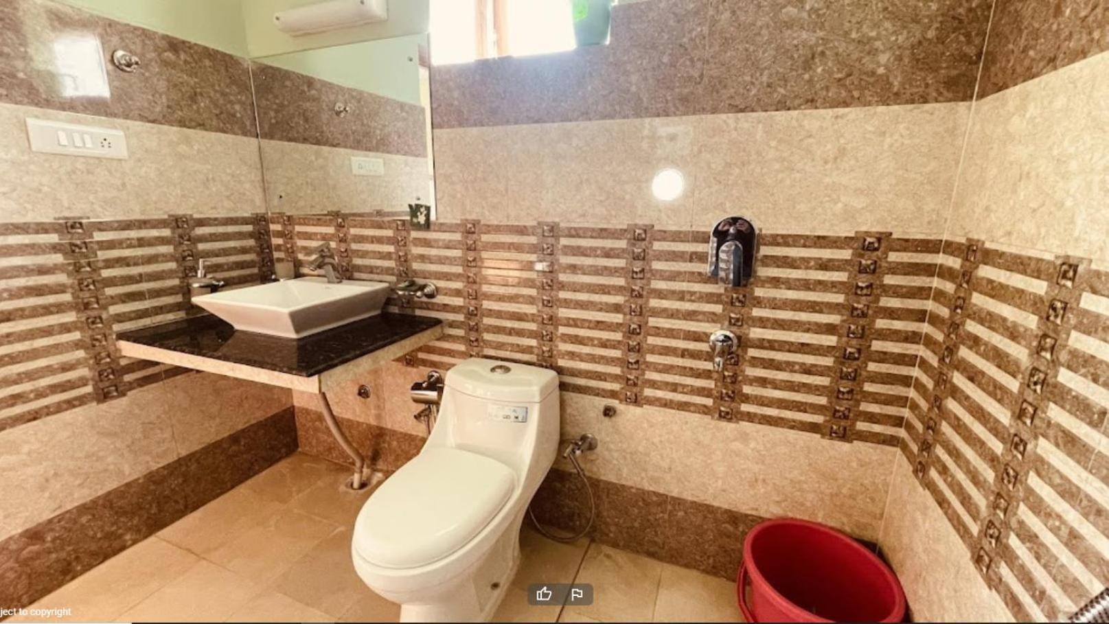 Tih Hotel Jorchung เลห์ ภายนอก รูปภาพ